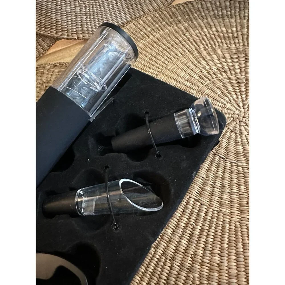 Electric Wine opener & tool set